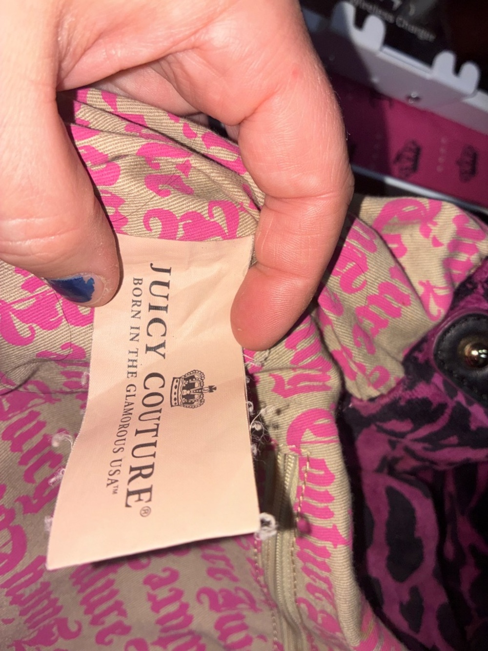 💖🔥 VINTAGE VELOUR JUICY COUTURE PURSE – RARE PLUM LEOPARD PRINT! 🔥💖 - Picture 7 of 9